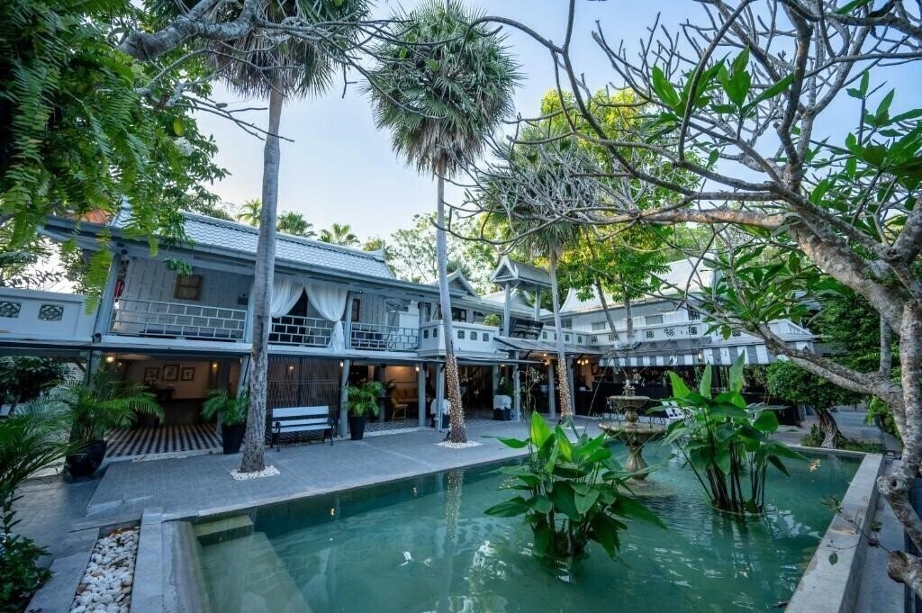 Отель Zantiis Ndol Villas (ex. Ndol Streamside Thai Villas) 4*