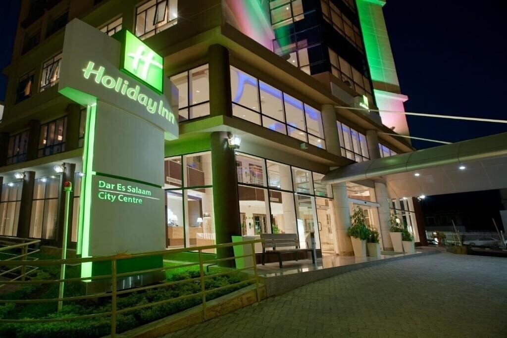 Отель Holiday Inn Dar Es Salaam 4*