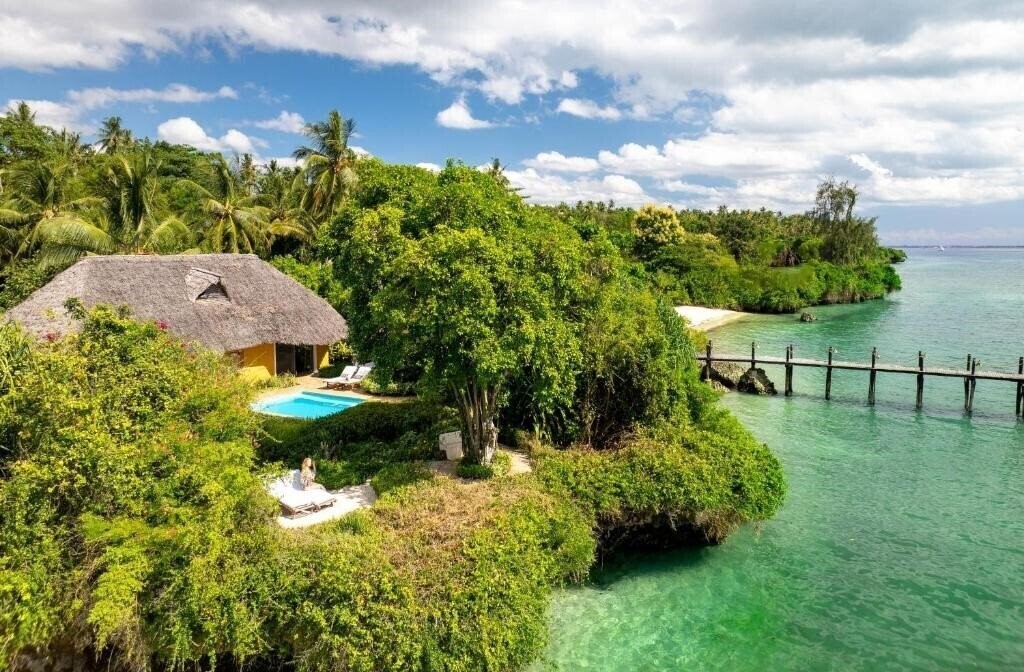 Фото Zanzi Resort 5*