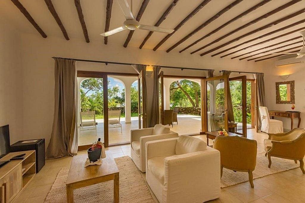 Картинка Kono Kono Beach Resort 5*