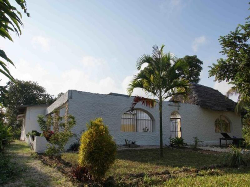 Отель Botanic Country House 3*