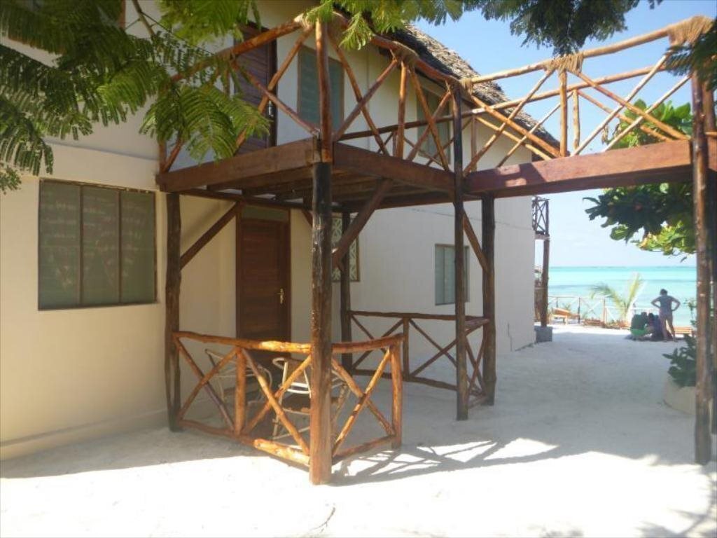 Картинка Zanzest Beach Bungalows 3*