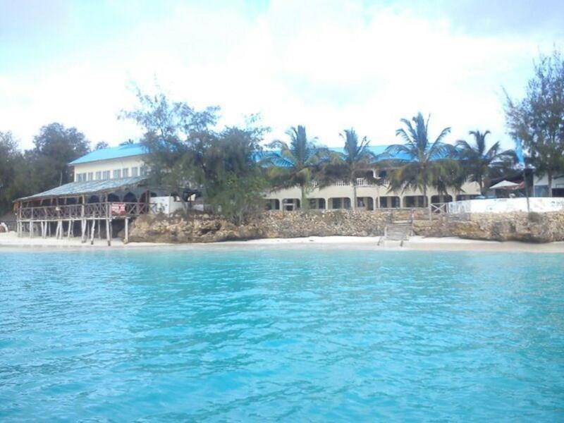 Отель Paradise Bungalows 3*