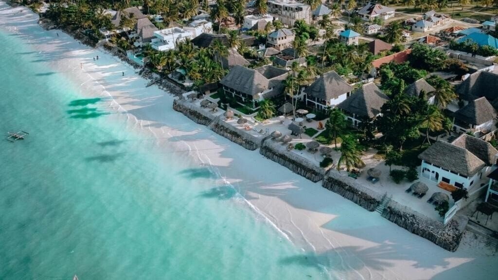 Отель Blue Oyster 3*