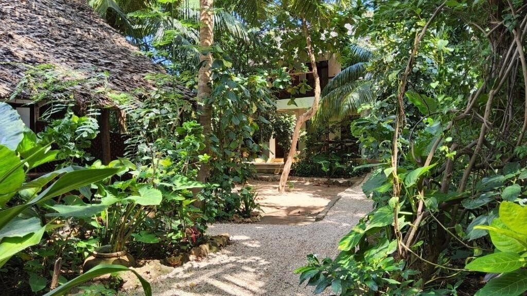 Отель Atii Garden Bungalows 3*