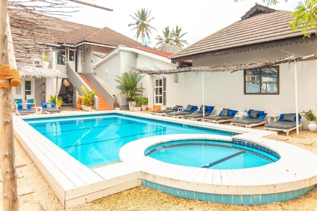 Изображение B4 Boutique 4*