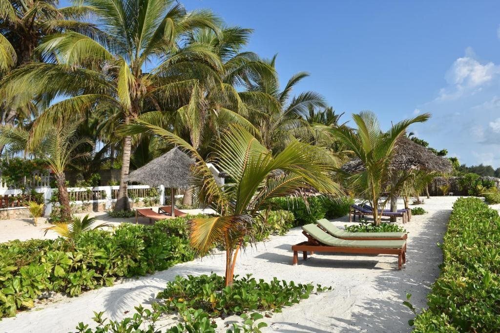 Картинка Pwani Silver sand Beach Hotel 4*