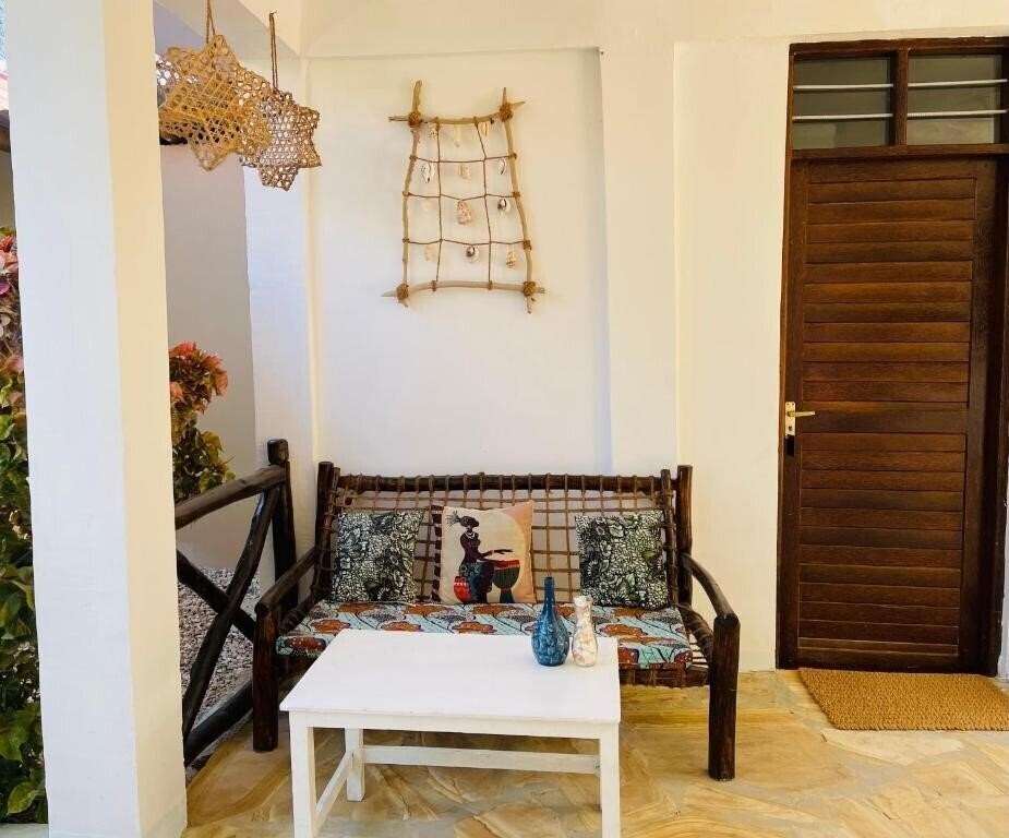 Фотография Max Hotel Nungwi 3*