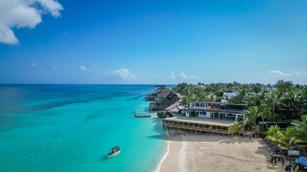 Отель The Z Hotel Zanzibar 4*