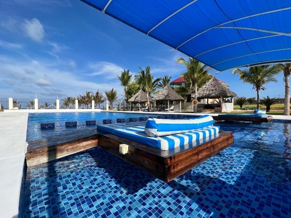 Изображение Raffia Hotel 4*