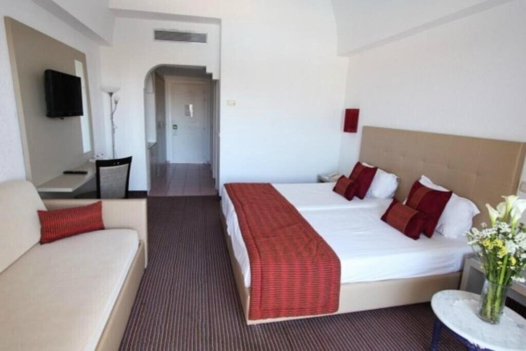 Картинка Djerba Holiday Beach (ex. LTI Djerba Holiday Beach) 4*