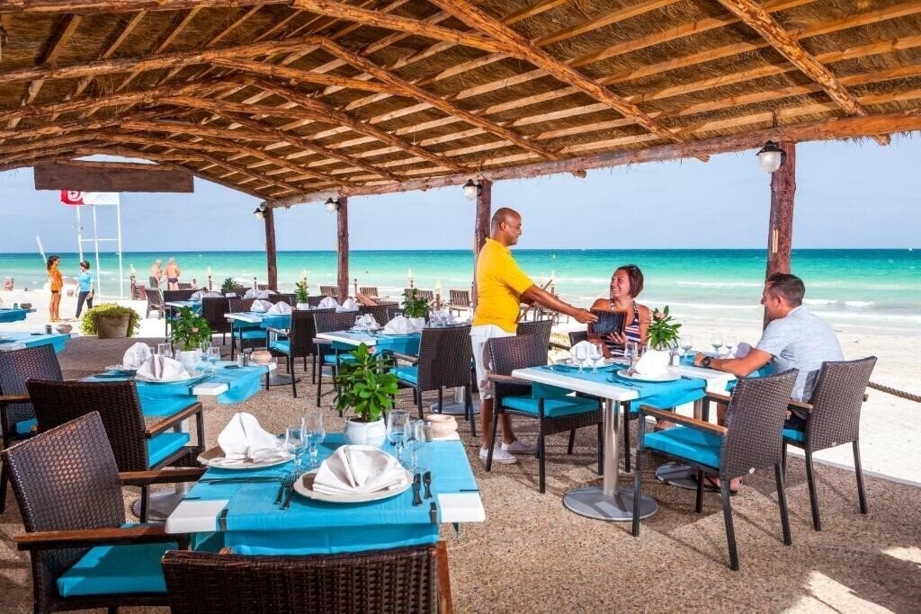 Фото Palm Beach Club Djerba 4*