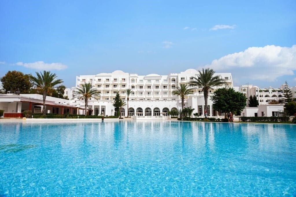 Отель TMK L'Atrium Yasmine by Turismark (ex. Atrium Hotel Hammamet) 4*
