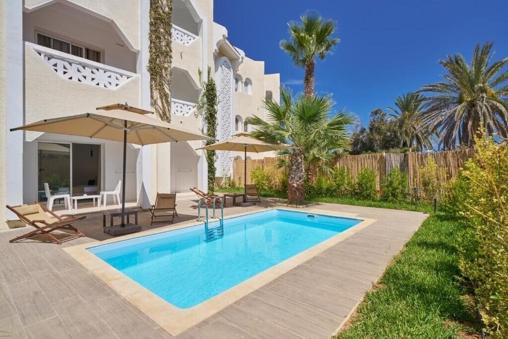 Фотография Mahdia Beach & Aqua Park (ex. LTI-Mahdia Beach) 4*