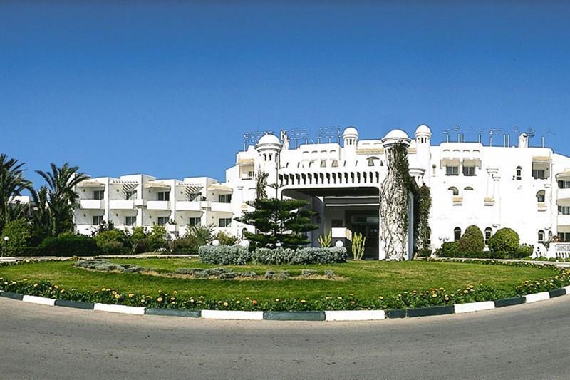 Отель El Mouradi Skanes 4*