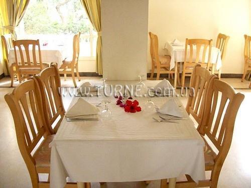 Отель Hotel Sun & Fun Saadia 4*