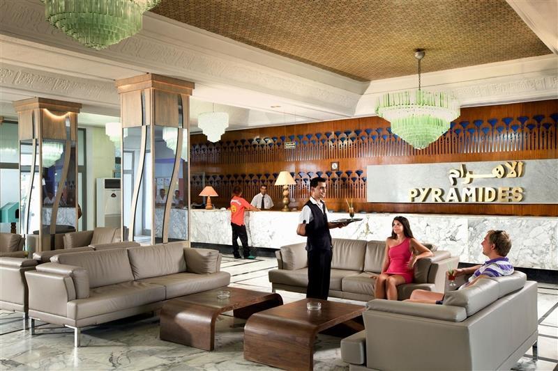 Фотография Les Pyramides 3*