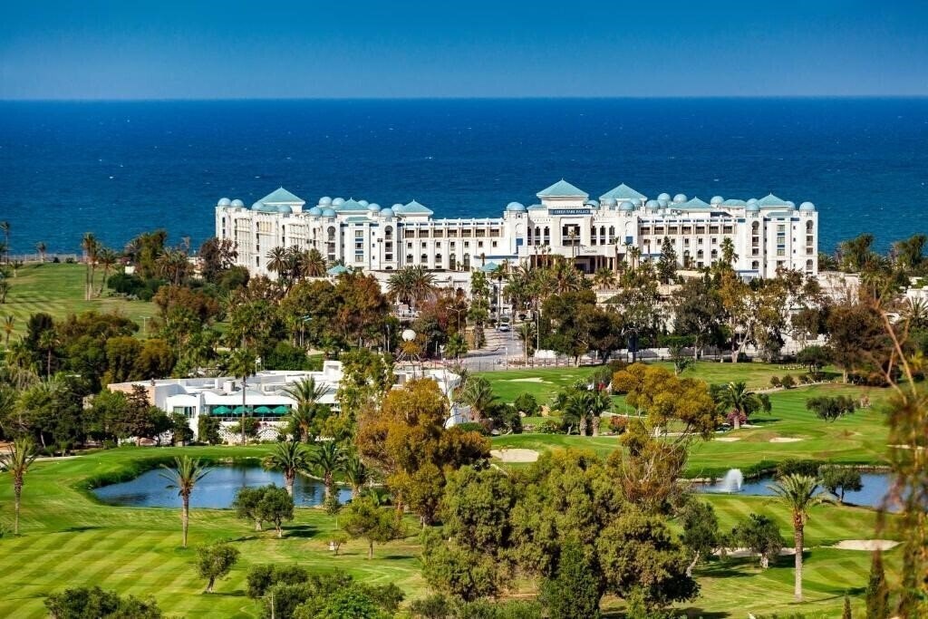 Фото Concorde Green Park Palace 5*