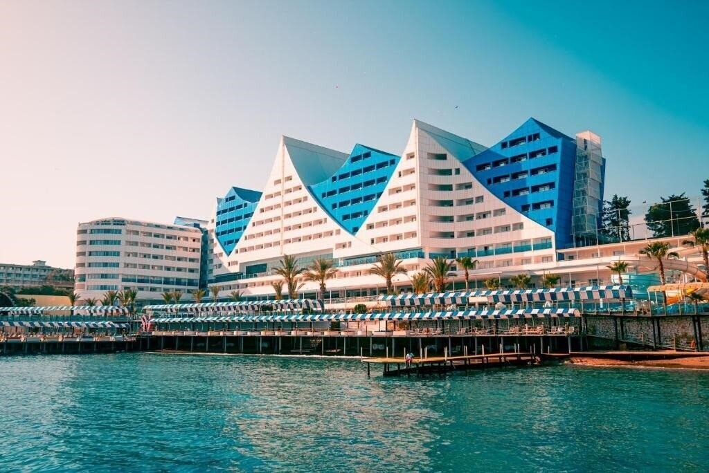 Отель Orange County Resort Hotel Alanya 5*