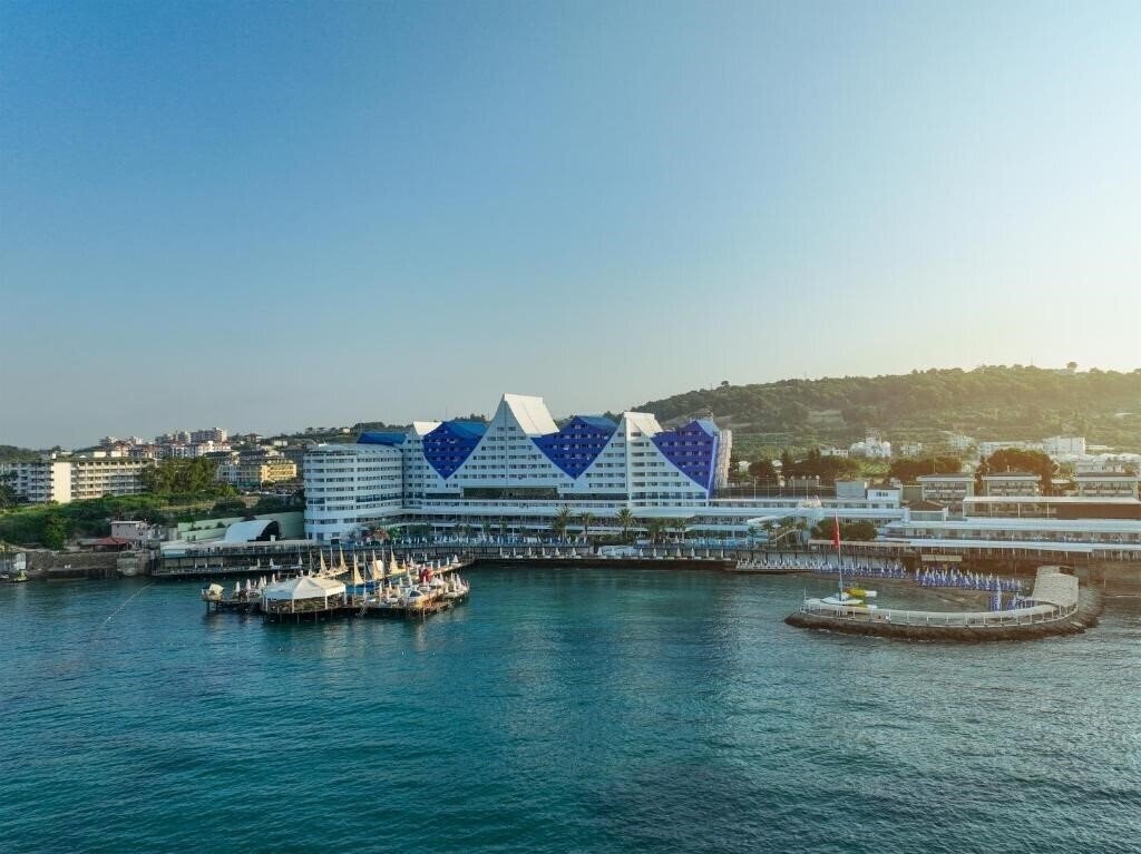 Фото Orange County Resort Hotel Alanya 5*