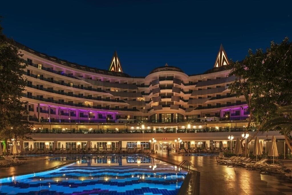 Отель Delphin Botanik Platinum Hotel 5*