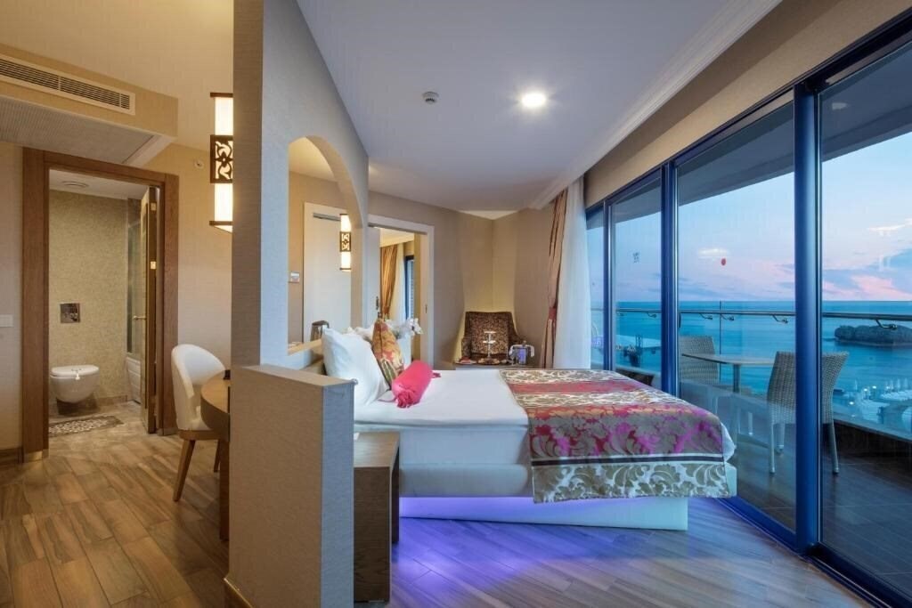 Фотография Granada Luxury Okurcalar (ex. Granada Luxury Resort Spa & Thalasso) 5*