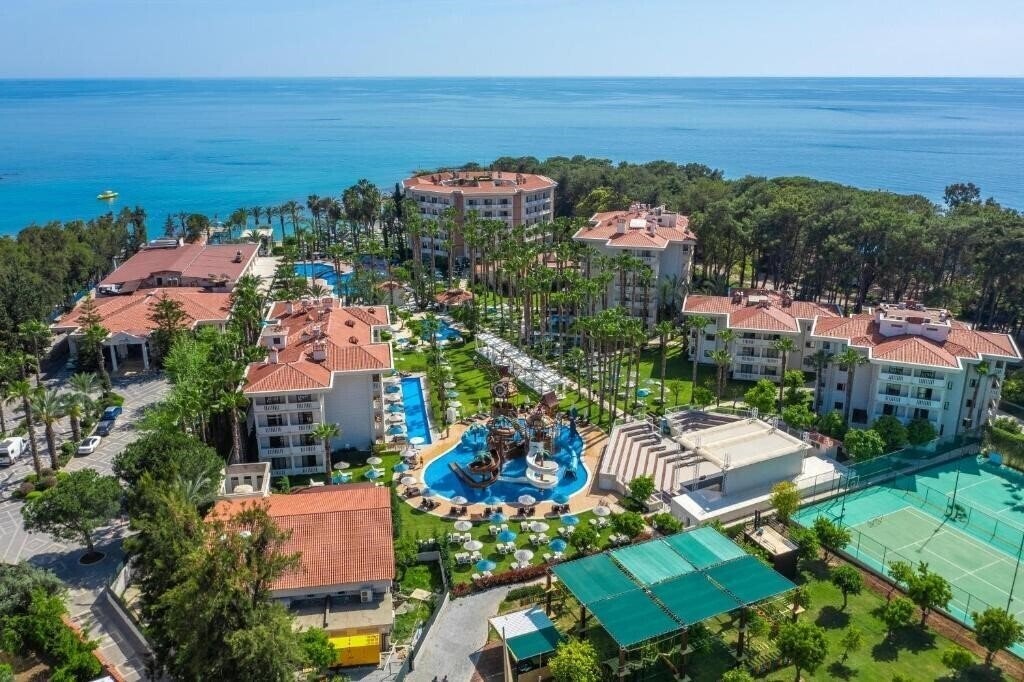 Фотография Utopia Resort & Residence 5*