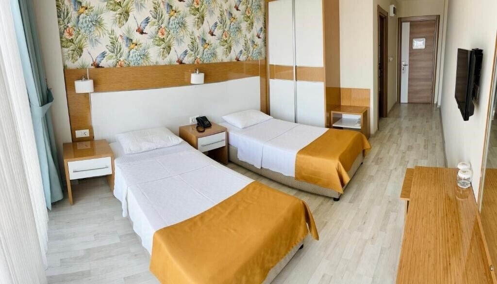 Картинка Santana Hotel 4*