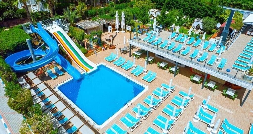 Фото Club Big Blue Suite Hotel 4*