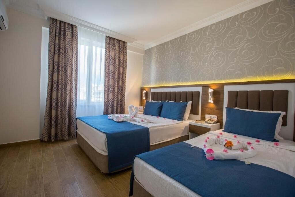 Изображение Club Big Blue Suite Hotel 4*