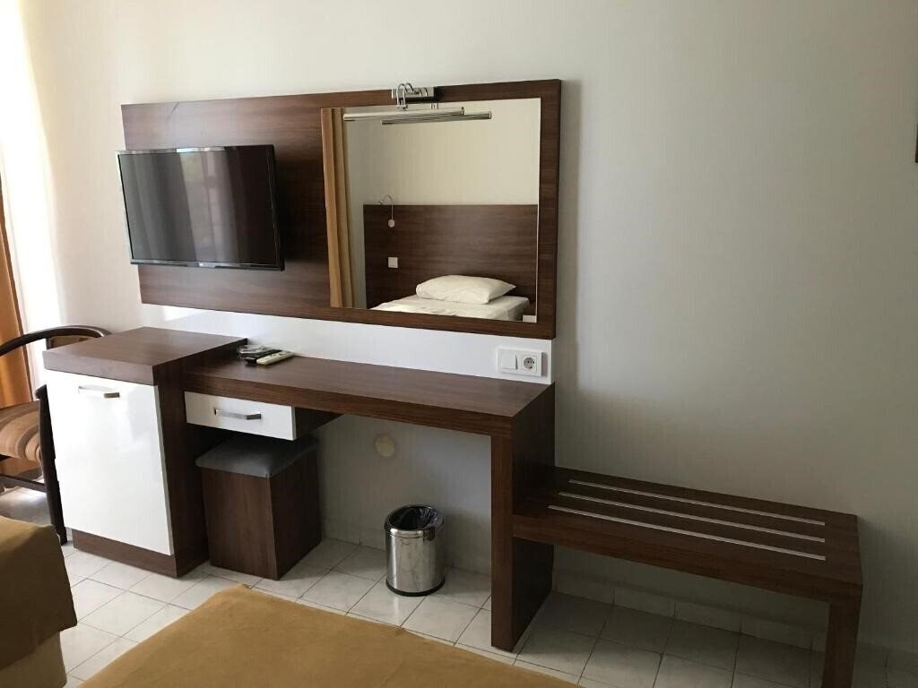 Фото Muz Hotel (ex. Kleopatra Muz Hotel, Muz Beach Hotel ) 3*