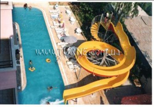Отель Holiday World Hotel 3*