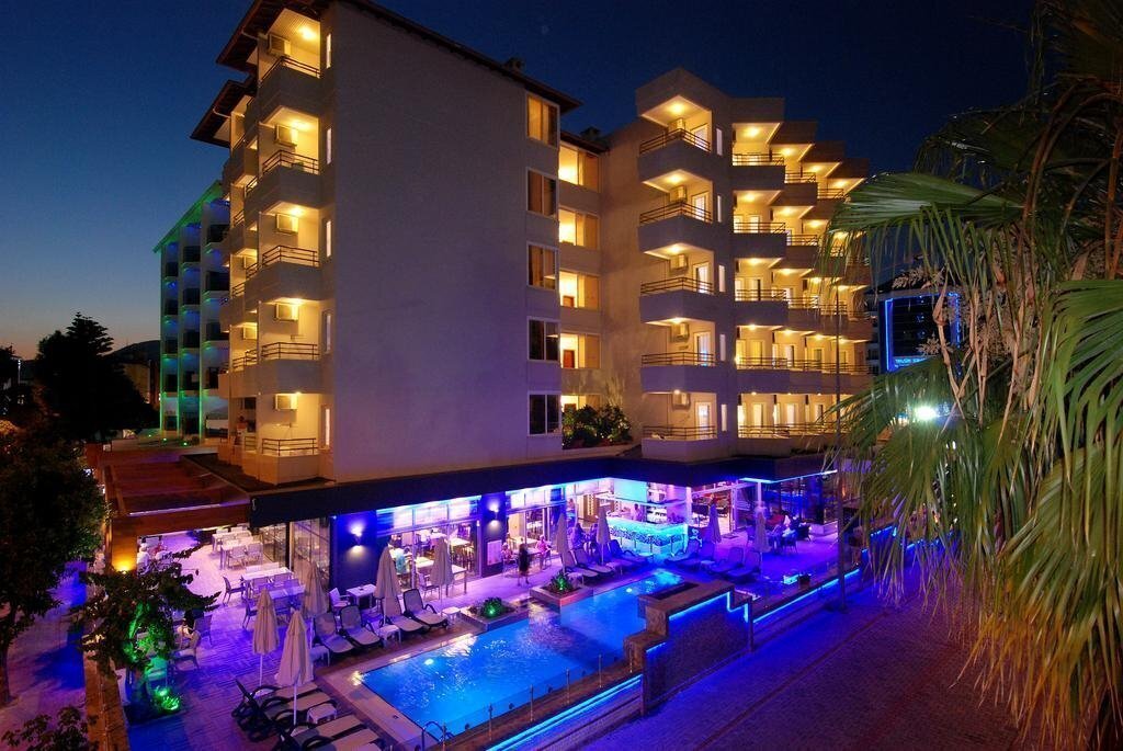 Отель Hatipoglu Beach Hotel 3*