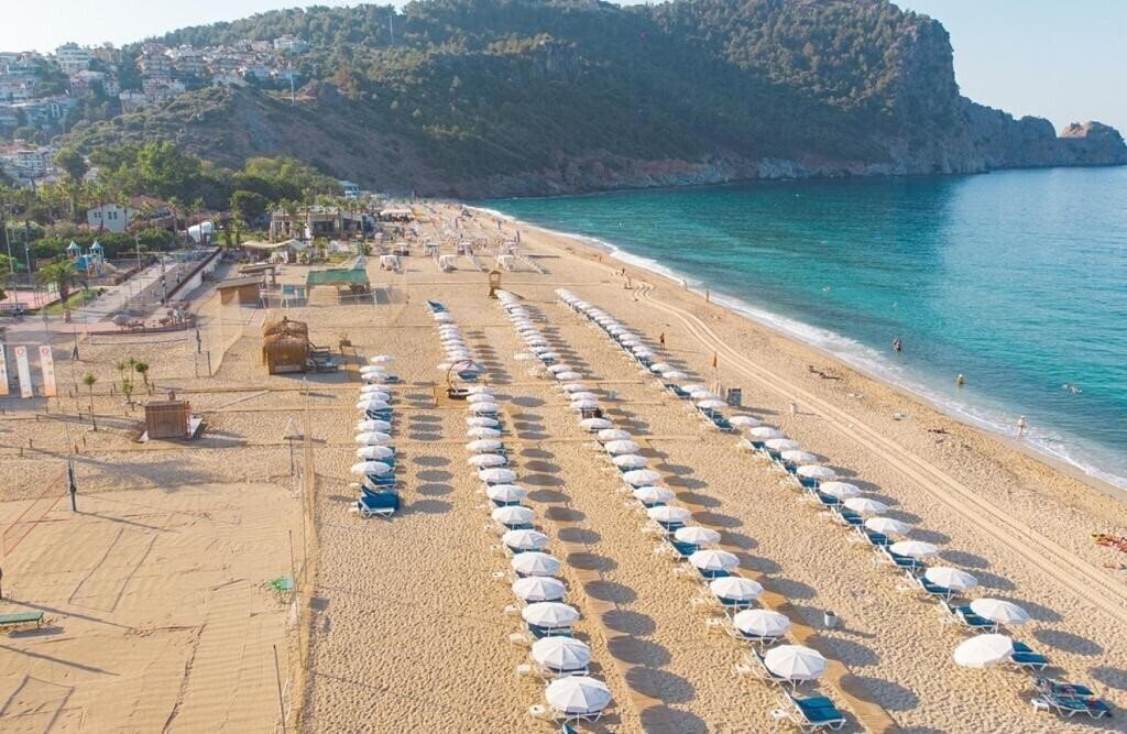 Фотография Villa Sun Flower Hotel (ex. Villa Sunflower Aparts & Suites) 4*