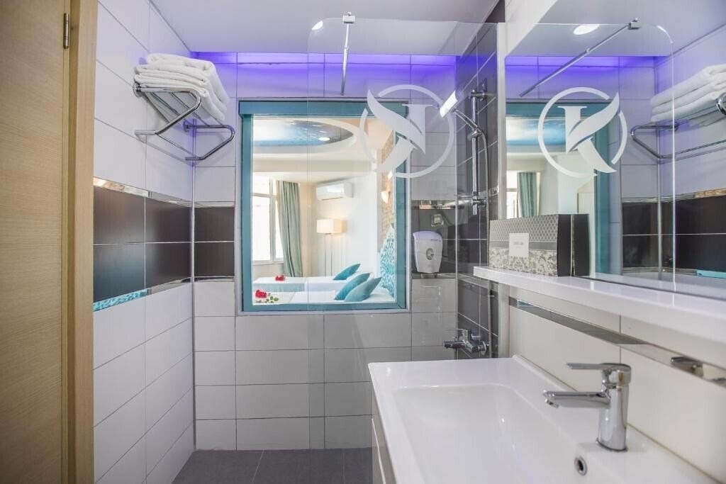 Фото Meridia Beach Hotel (ex. Club Hotel Karaburun) HV-1