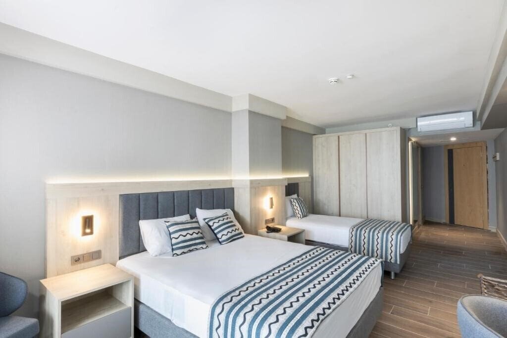 Изображение Elysee Rive Hotel (ex. Elysee, Elysse Hotel) 4*