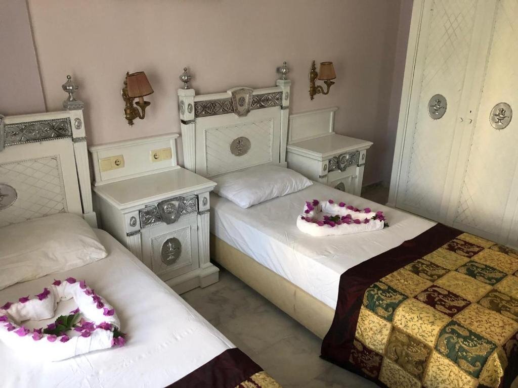 Картинка Larina Resort & SPA (ex. ACG Hotels Orient Palace Family, Orient Hill Resort Hotel, Club Sunny World, My Hill Resort) 4*