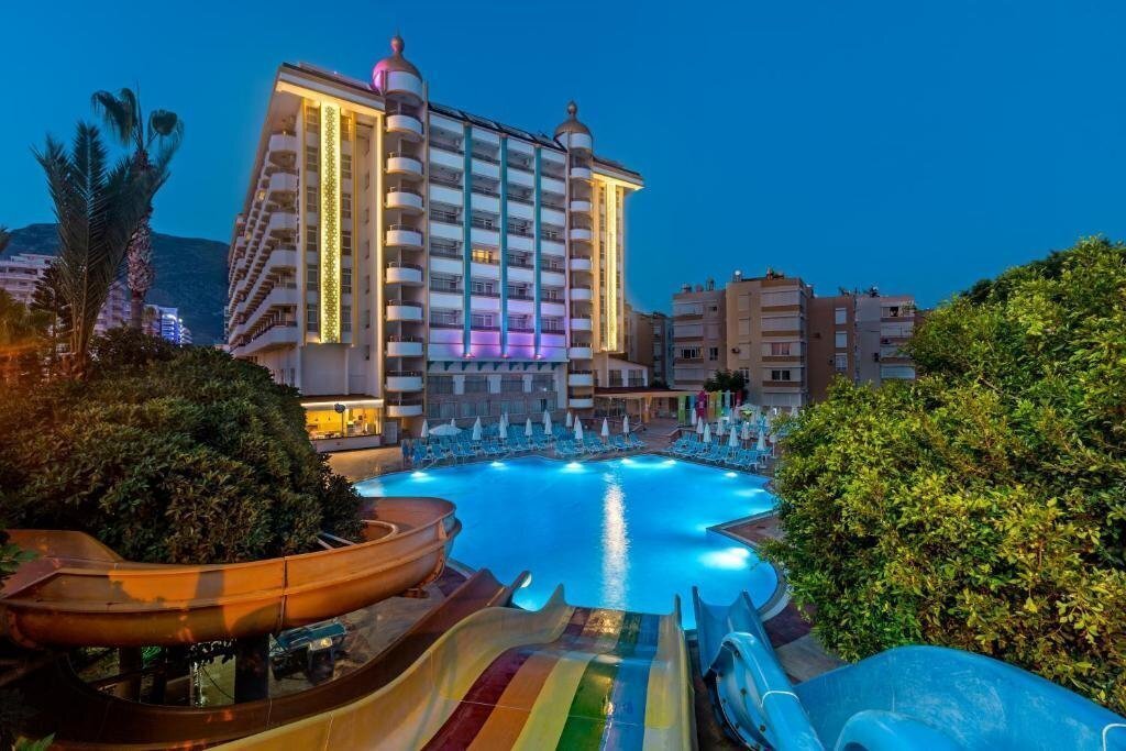 Отель Prestige Alanya (ex. Euphoria Comfort Beach Alanya, Loxia Comfort Beach Alanya) 5*