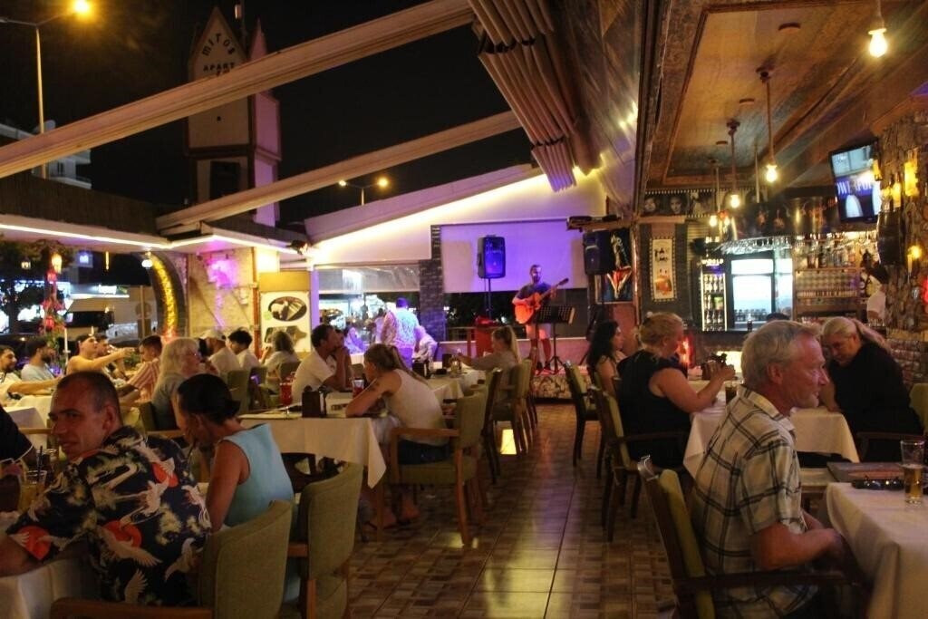 Фотография Mitos App & Hotel 3*