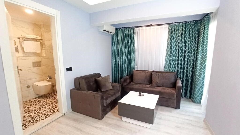 Фотография Livaneli Boutique Otel (ex. Livane Suit Hotel) 3*