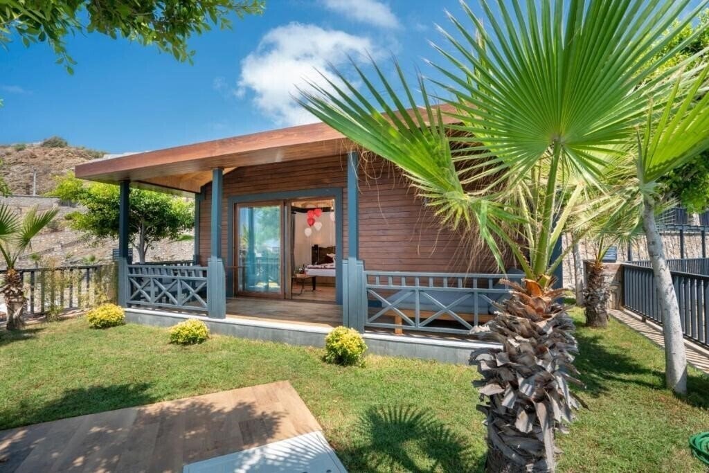 Фотография Club Porto Amore Hotel 5*