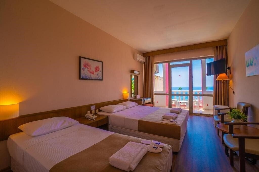 Фото Bieno Club SVS Hotel 4*