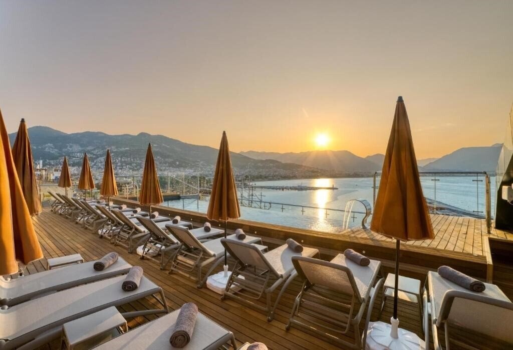 Изображение Numa Port Hotel 4*