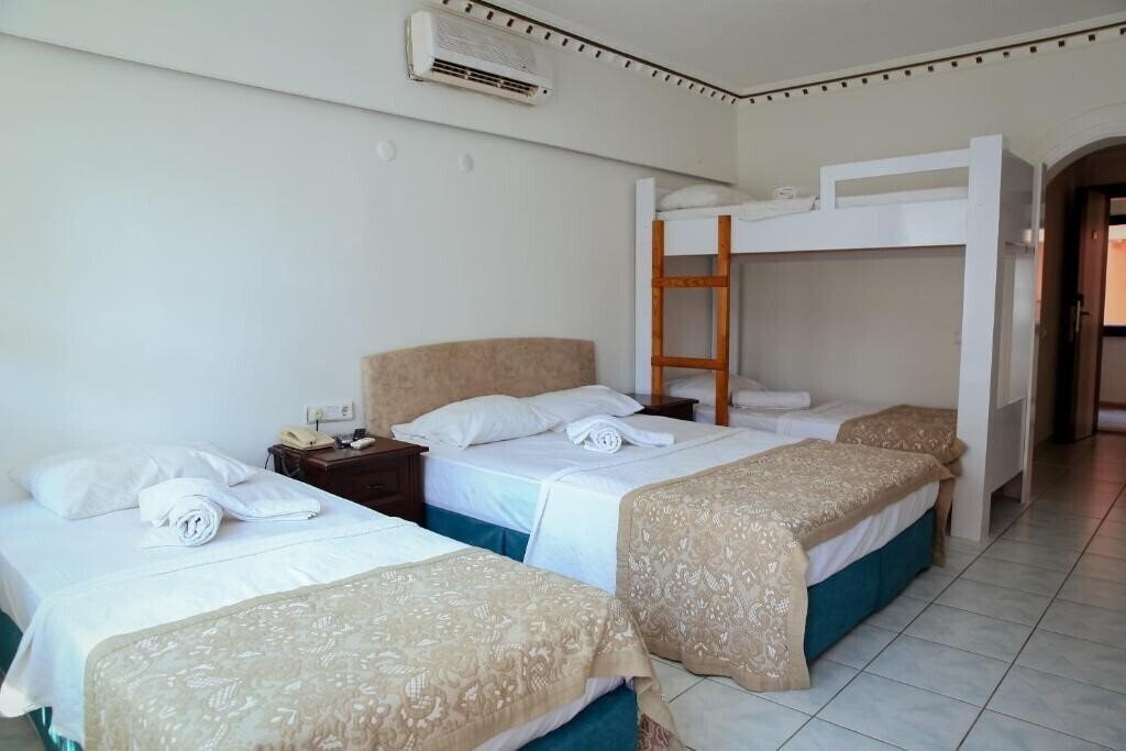 Изображение Eras Hotel 3*