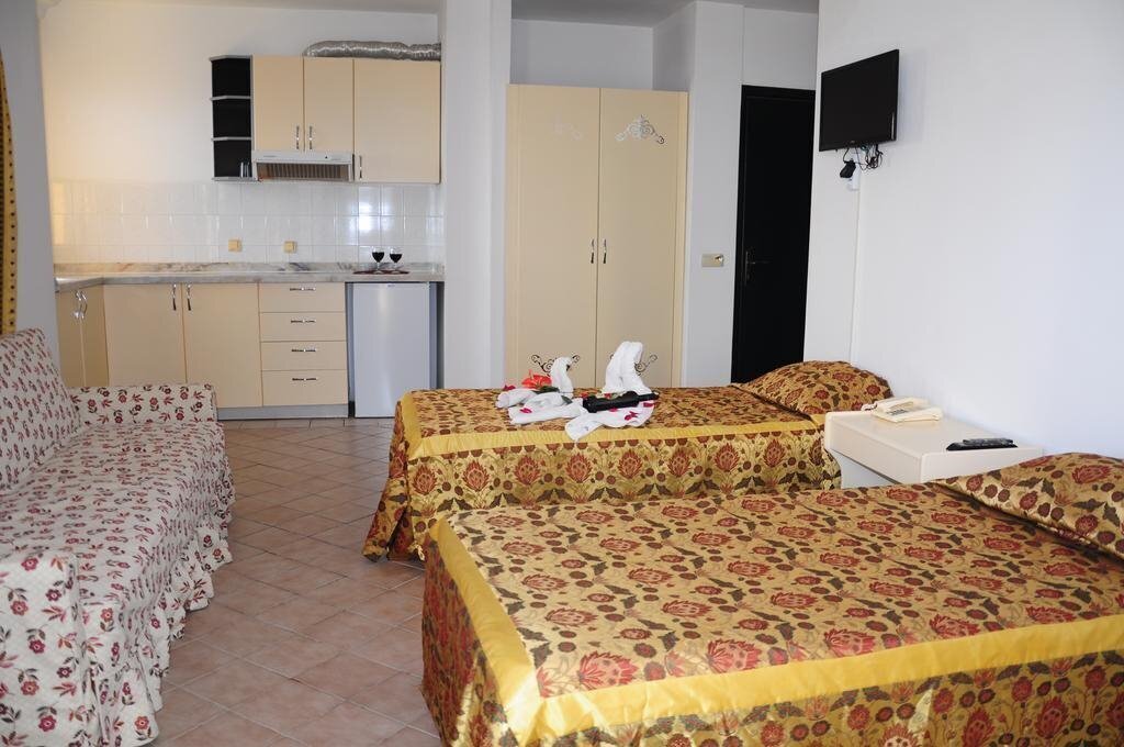 Изображение Gold Twins Suit Hotel 3*