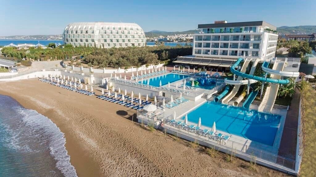 Отель Gold Island Family 5*