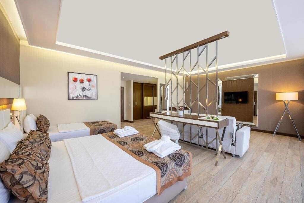 Отель My Home Resort Hotel 5*