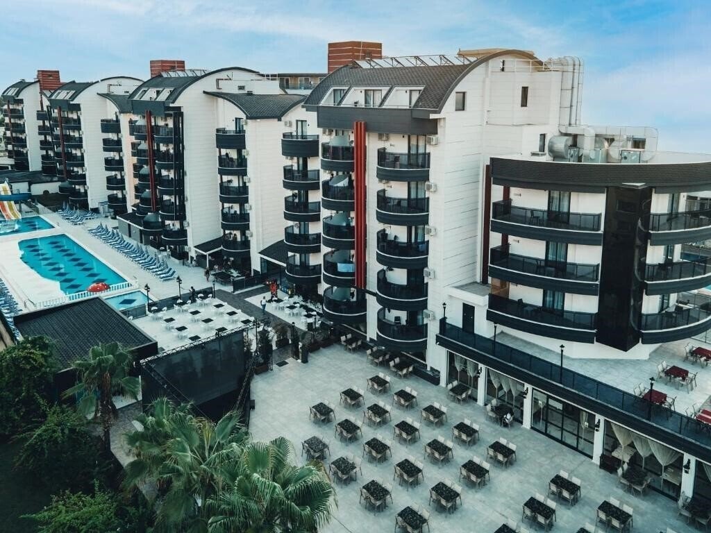 Изображение Grand Uysal Beach & Spa Hotel (ex. Grand Uysal Family Suite) 4*