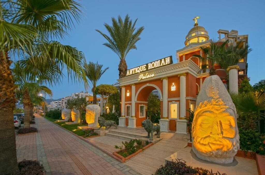 Фото Antique Roman Palace 5*