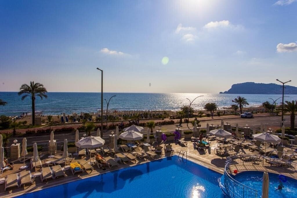 Изображение White Gold Hotel & SPA 4*